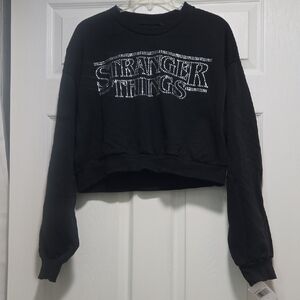 Black Graphic Cropped Sweatshirt